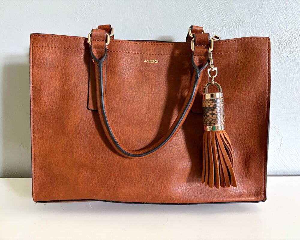 ALDO Zenawien220 Brown Tote Bag Zip Closure Tassel Charm Inner Pockets (0188)